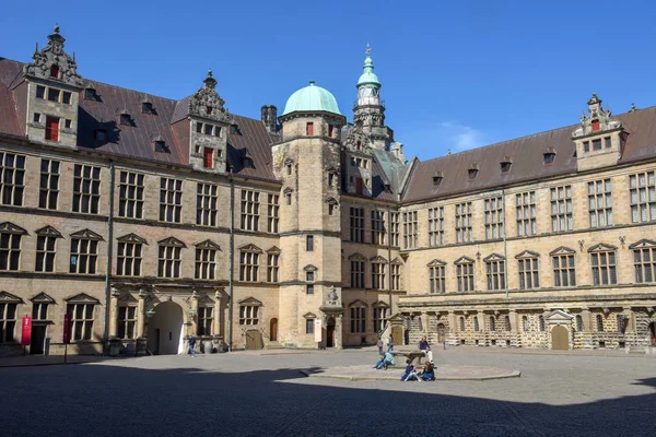 Kronborg castle at Helsingor on Denmark — Stock Photo, Image