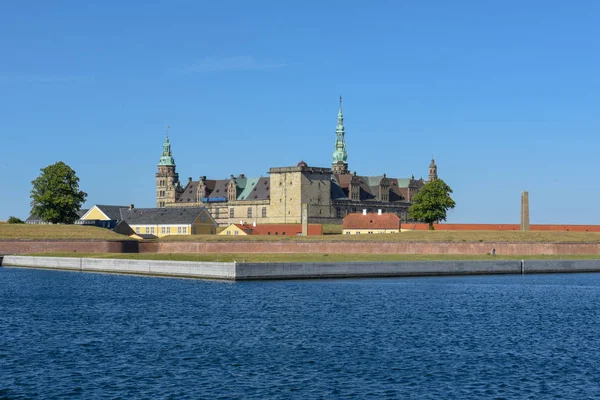 Castelo de Kronborg em Helsingor, na Dinamarca — Fotografia de Stock