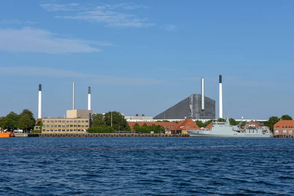 Fabrik am Meer in Kopenhagen, Dänemark — Stockfoto