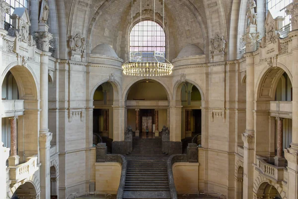 Os interiores da prefeitura de Hannover, na Alemanha — Fotografia de Stock