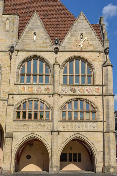 Détail de la mairie sur la place du marché historique à Hildeshei — Photo