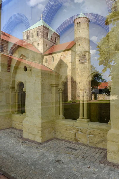 St Mikaels kyrka i Hildesheim på Tyskland — Stockfoto