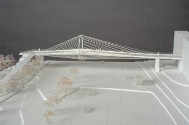 Bir bridg mimari sunumu için site çevreleyen model