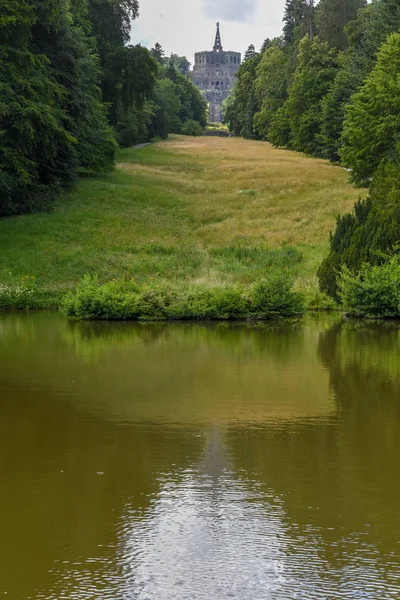 Monumento a Hércules de Wilhelmshoehe Mountainpark en Kassel en Ger — Foto de Stock