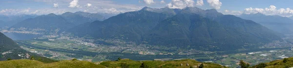 Вид Долину Магадіно Озеро Маджоре Швейцарії — стокове фото