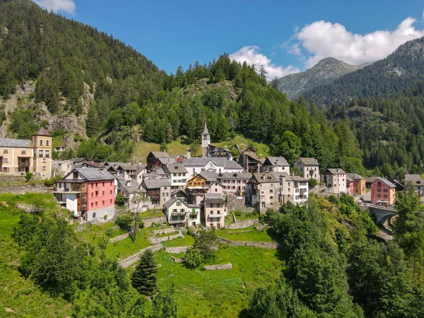 スイスのイタリア部分のMaggia谷にあるFusioの村 — ストック写真