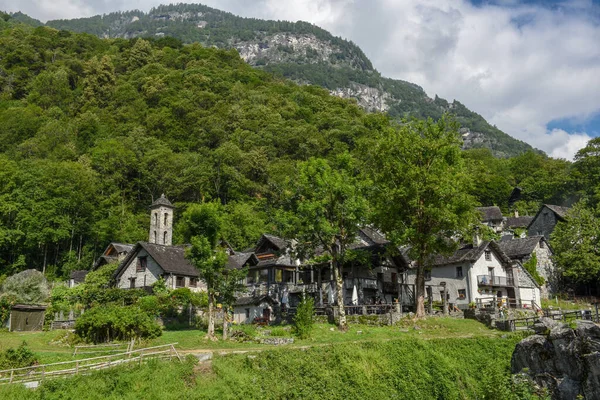 Vesnice Foroglio Bavonském Údolí Italské Části Švýcarska — Stock fotografie