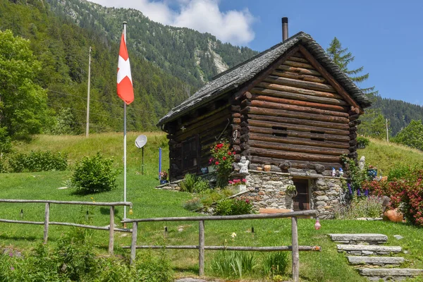 Chalé Rural Vale Bavona Nos Alpes Suíços — Fotografia de Stock