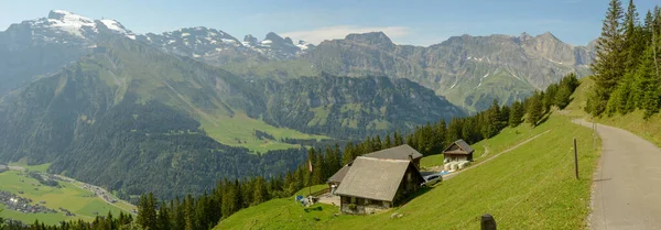 Paisagem Montanhosa Brunni Sobre Engelberg Nos Alpes Suíços — Fotografia de Stock