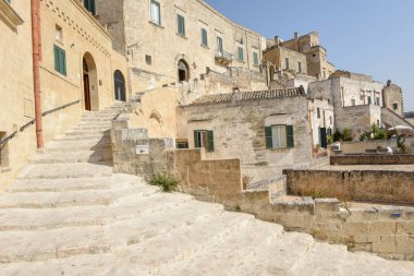 Matera, İtalya - 19 Eylül 2020: Matera 'nın İtalya' daki eski merkezi