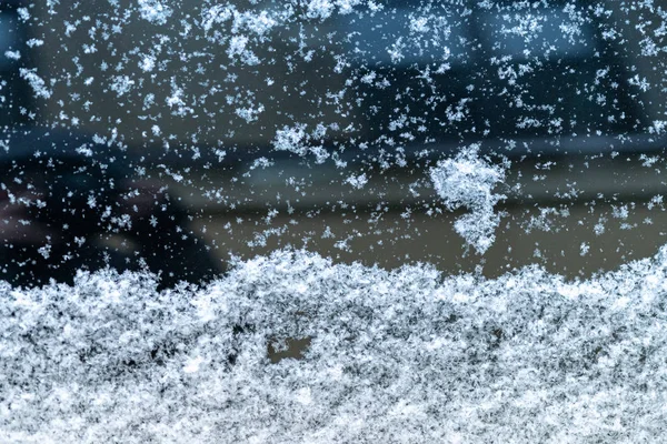 Kar Kaplı Araba Penceresi Makro Yakın Antifriz Kullanılmadı Kar Araçlarda — Stok fotoğraf