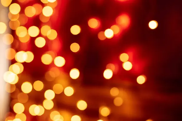 Bokeh Rojo Borrosa Luces Fondo Decoración Guirnaldas Oro Para Celebración — Foto de Stock