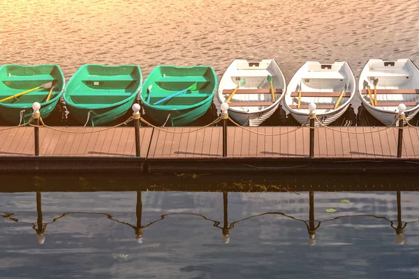 Pier Rowing Boats Romantic River Walk Fishing Rowboats City River — Stock Photo, Image