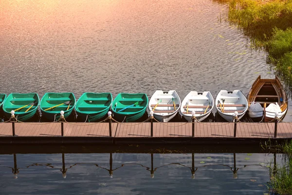 Pier Rowing Boats Romantic River Walk Fishing Rowboats City River — Stock Photo, Image