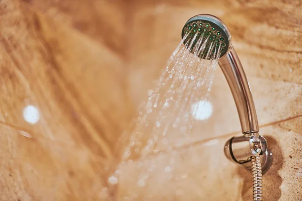 Cabeza Ducha Baño Cabezal Ducha Con Gotas Agua Caliente Borrosa —  Fotos de Stock