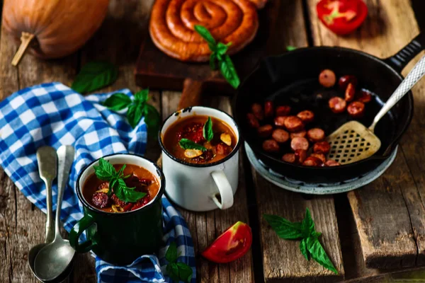 Zupa Dyni Chorizo Styl Rustic Selective Ostrości — Zdjęcie stockowe