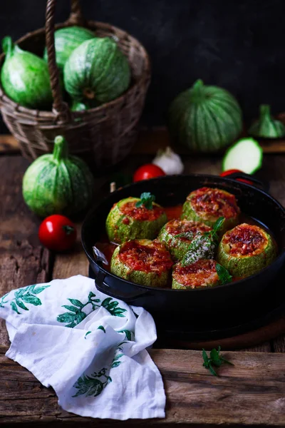 Libanesiska Fyllda Zucchini Stil Rustic Selective Fokus — Stockfoto