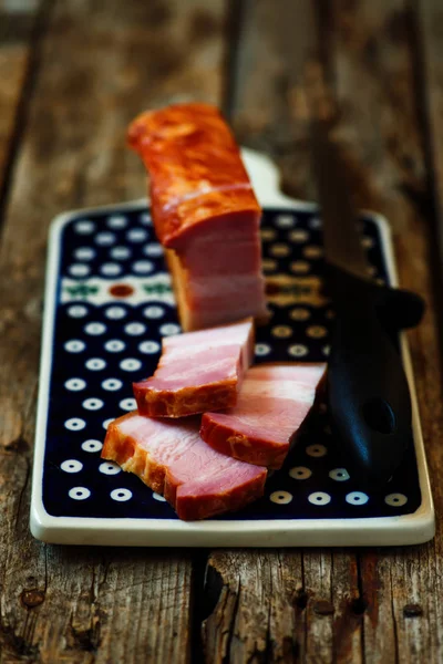 Cut Smoked Bacon Cutting Board Style Vintage Selective Focus — Stock Photo, Image