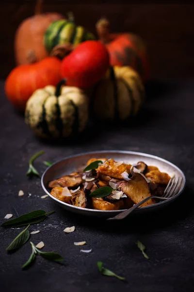 Citrouille Gnocci Avec Champignon Sauvage Style Rustic Selective Focus — Photo