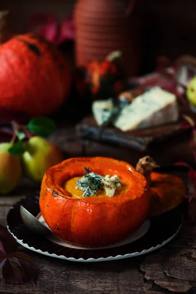 Soupe Citrouille Aux Poires Fromage Bleu Style Rustic Selective Focus — Photo