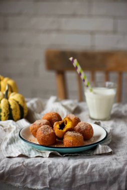 nutella doldurulmuş kabak churro bites.style vintage.selective odak