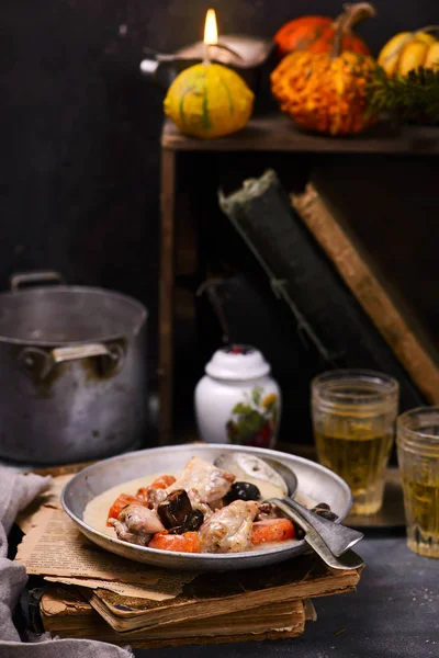 Manta Pollo Con Calabaza Mushrooms Style Vintage Selective Enfoque —  Fotos de Stock