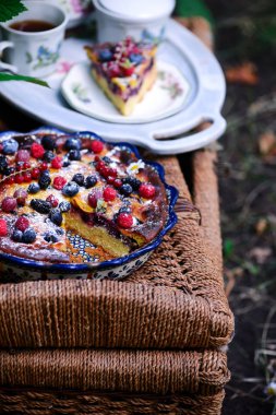 Berry Mix yaz kek.. tarzı rustik