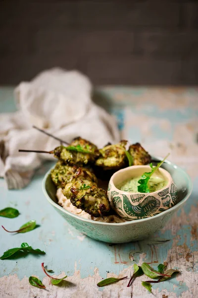 Green Goddess Chicken Skewers Style Vintage Selective Focus — Stock Photo, Image