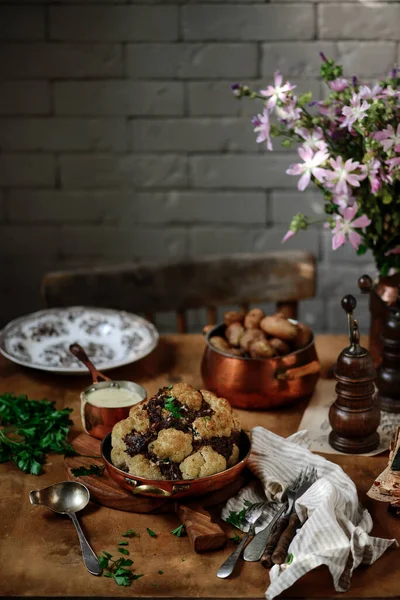 Cauliflowers Recheado Cabeça Style Rustic Selective Foco — Fotografia de Stock