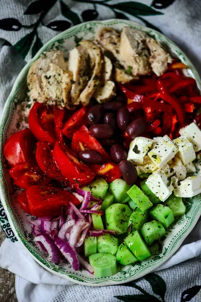 Greek Chicken Salad Style Rustic Selective Focus — стоковое фото