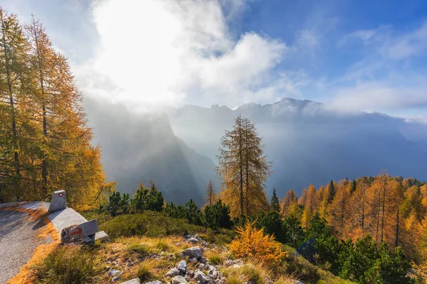 Mangart Siodło Alpy Julijskie Słowenia — Zdjęcie stockowe