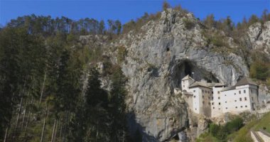 Predjama Kalesi, Postojna Mağarası Parkı, Slovenya