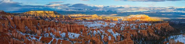 Anfiteatro Bryce Sunrise Parque Nacional Bryce Canyon Utah —  Fotos de Stock