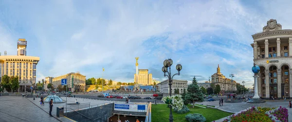 Vista Plaza Independencia Con Nubes Dramáticas Atardecer Kiev Kiev Ucrania —  Fotos de Stock