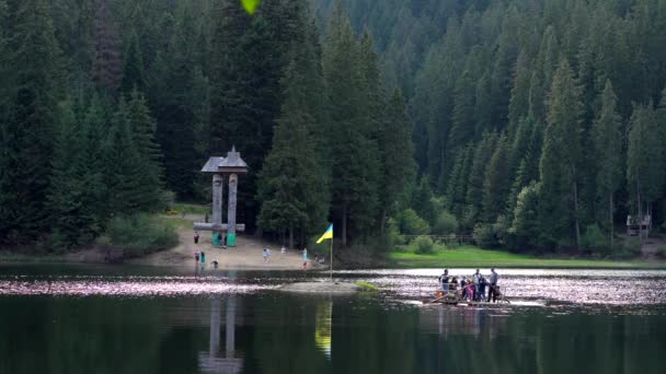 Lago Synevyr Nas Montanhas Cárpatas Ucrânia — Vídeo de Stock