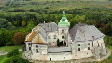 Ukrayna 'nın Lviv bölgesindeki Olesko Kalesi' nin hava görüntüsü.