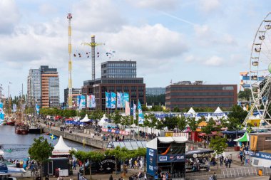 Kiel, Almanya - 24 Haziran 2018: Kieler Woche 2018 9 ve son günden Impressionen
