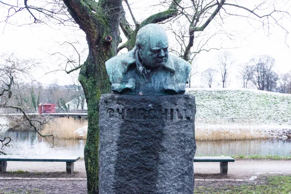 Bust Winston Churchill Oscar Neon Churchillparken Copenhagen Denmark — Stock Photo, Image