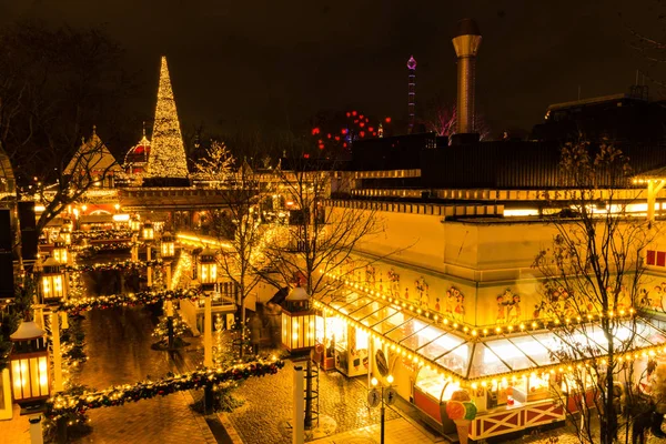 Giardino Illuminato Tivoli Copenaghen Danimarca Durante Notte Periodo Natalizio — Foto Stock