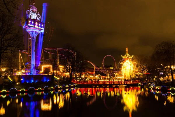 Jardin Éclairé Tivoli Copenhague Danemark Pendant Nuit Période Noël — Photo