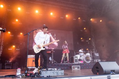 Kiel, Almanya - 25 Haziran 2019: Berlin 'den elektropop müzik grubu 