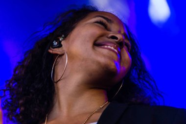 Kiel, Almanya - 22 Haziran 2019: Cassandra Steen & Band Kiel haftası boyunca Rathaus Sahnesi 'nde sahne alacak