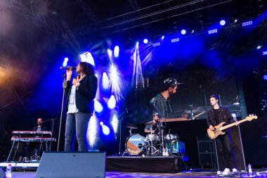 Kiel, Almanya - 22 Haziran 2019: Cassandra Steen & Band Kiel haftası boyunca Rathaus Sahnesi 'nde sahne alacak