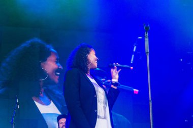 Kiel, Almanya - 22 Haziran 2019: Cassandra Steen & Band Kiel haftası boyunca Rathaus Sahnesi 'nde sahne alacak