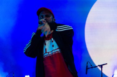 Kiel, Almanya - 26 Haziran 2019: Hip-hop-Band Antilopen Çetesi 125. Kiel haftası boyunca Rathaus Sahnesi 'nde sahne alacak