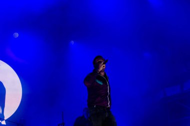 Kiel, Almanya - 26 Haziran 2019: Hip-hop-Band Antilopen Çetesi 125. Kiel haftası boyunca Rathaus Sahnesi 'nde sahne alacak