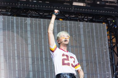 Kiel, Almanya - 28 Haziran 2019: The Band Tokio Hotel, Hrn Stage 'de sahne alıyor