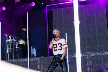 Kiel, Almanya - 28 Haziran 2019: The Band Tokio Hotel, Hrn Stage 'de sahne alıyor