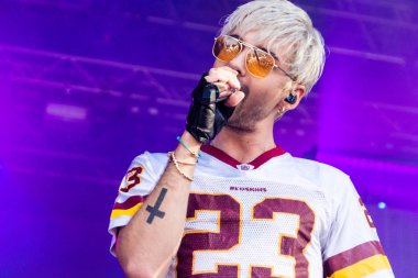 Kiel, Almanya - 28 Haziran 2019: The Band Tokio Hotel, Hrn Stage 'de sahne alıyor