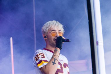Kiel, Almanya - 28 Haziran 2019: The Band Tokio Hotel, Hrn Stage 'de sahne alıyor